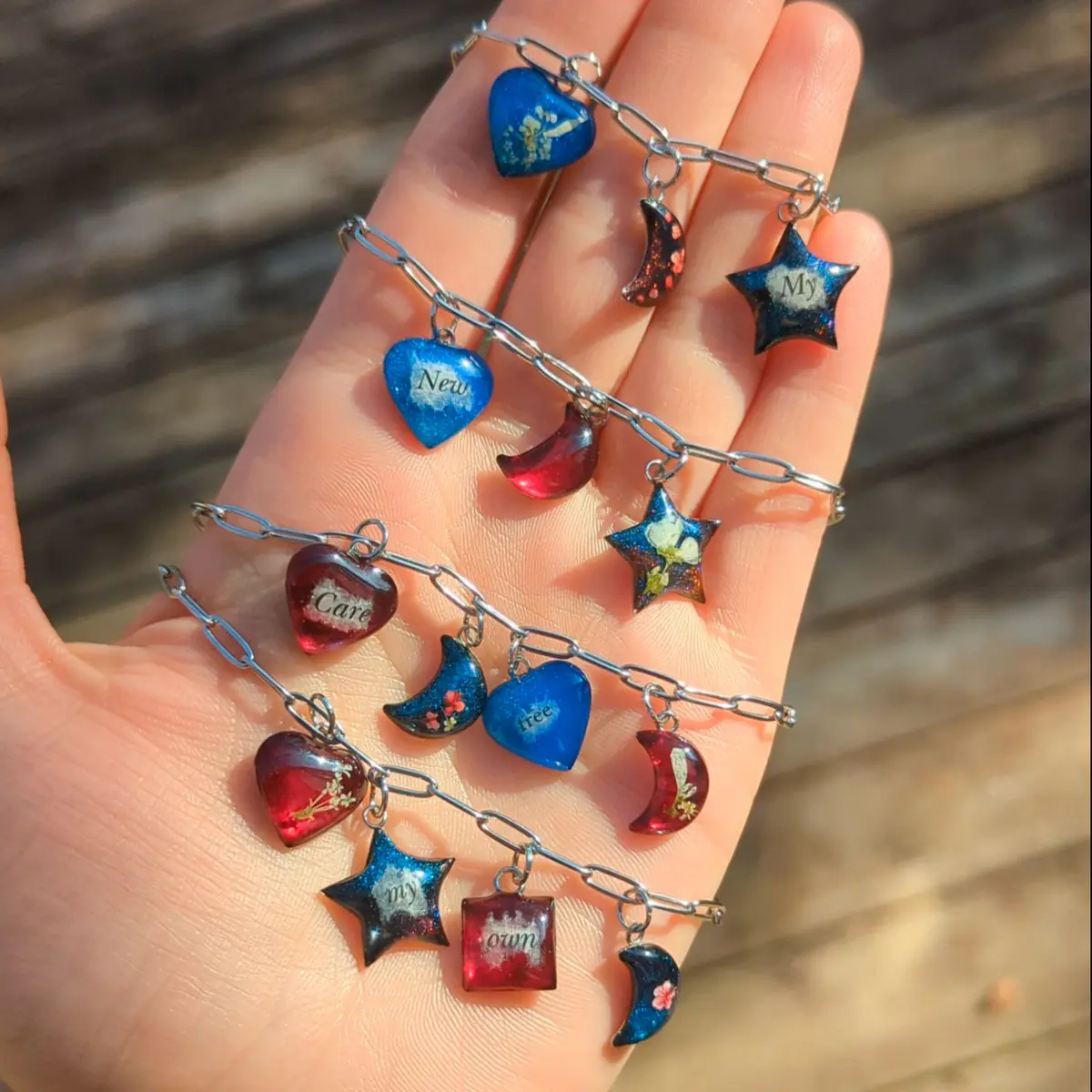 Stainless steel resin bracelets with charms 