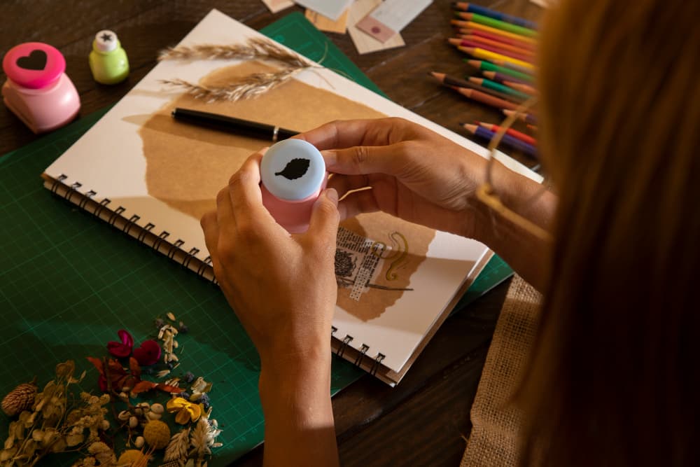 Cover Image for Beyond Listings: How Brand Storytelling Turn Browsers Into Buyers