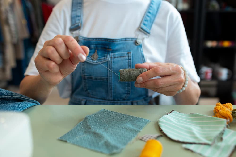 Cover Image for How to Price Handmade Fashion Products for Profit?